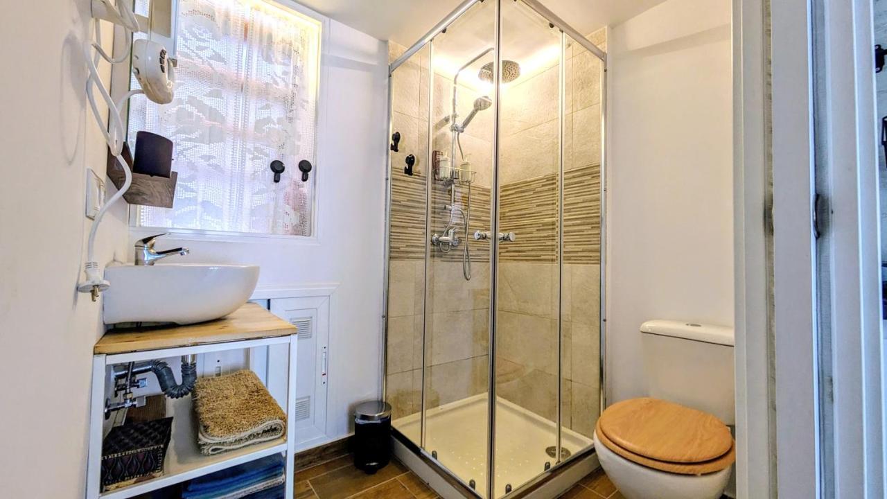 Suite Duplex Con Terraza Independiente 브루네테 외부 사진